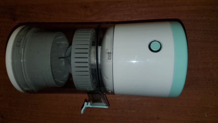 Аккумуляторная соковыжималка Citrus Juicer CJ23B – USB зарядка