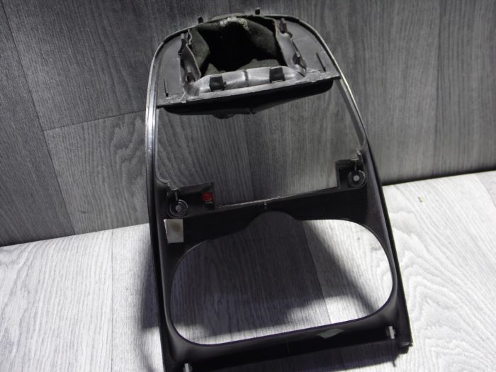 Центральна декоративна панель приладової панелі для Peugeot 307 (9636013877) – Оригінал, Б/у