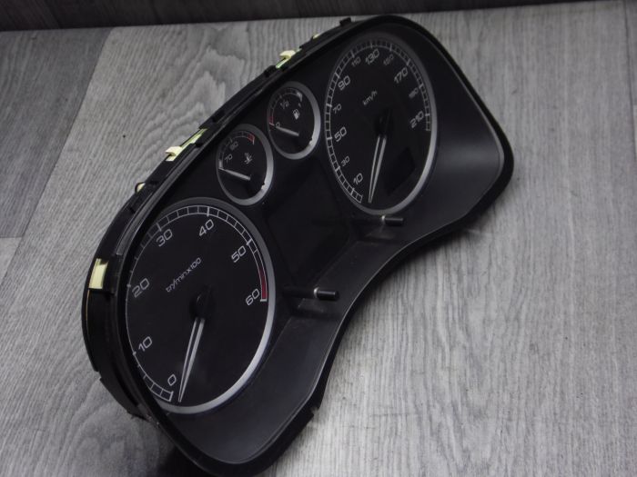 Панель приладів (спідометр) для Peugeot 307 (P9651299680) б/у, оригінал