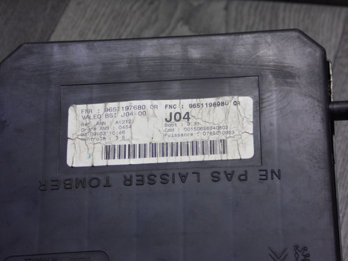 Блок запобіжників BSI для Peugeot 307 (9651197680) – Оригінал, Б/у