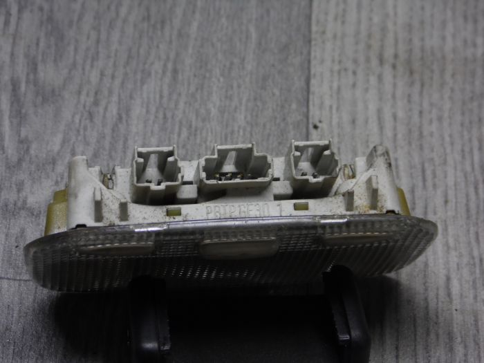 Плафон салону Peugeot 307 б/в оригінал 9680713880